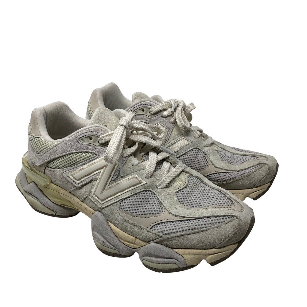 New Balance 9060 Sneakers Men 8 Women 9.5 Unisex Sea Salt Moonbeam Streetwear - Picture 1 of 15